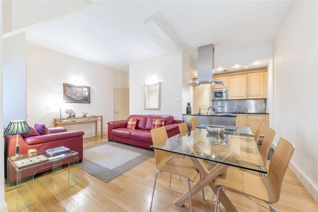 Luxurious Serviced Apt Next To The City Of London And Tower Bridge 아파트 외부 사진