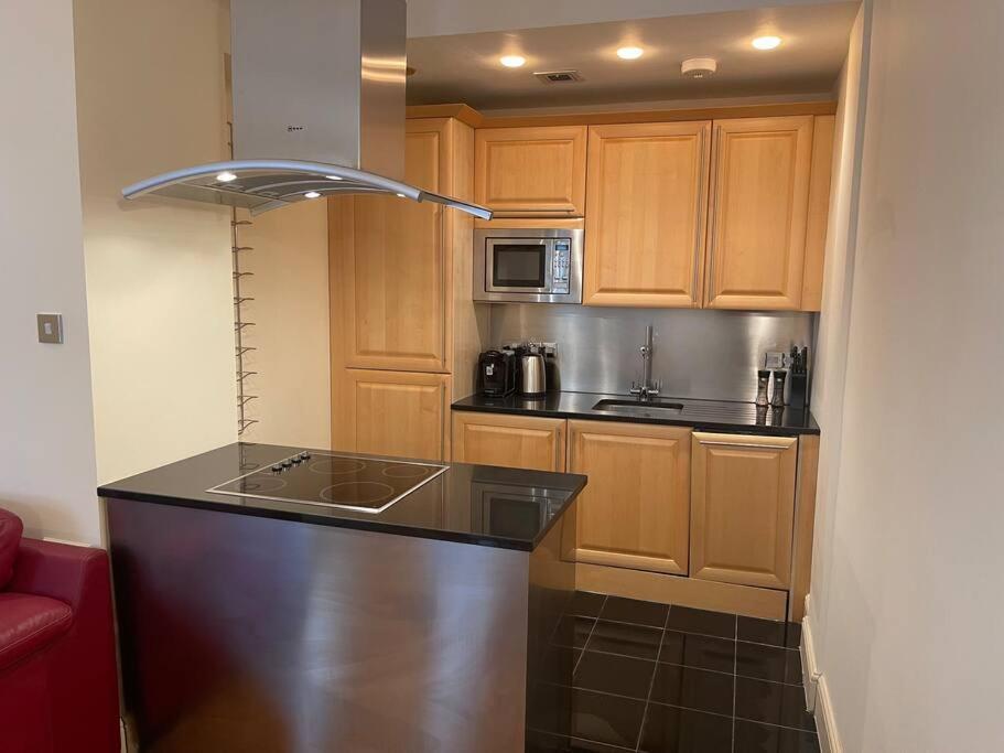 Luxurious Serviced Apt Next To The City Of London And Tower Bridge 아파트 외부 사진